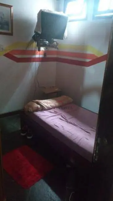 Foto 9 de Casa com 3 quartos à venda, 350m2 em Piratininga, Niteroi - RJ