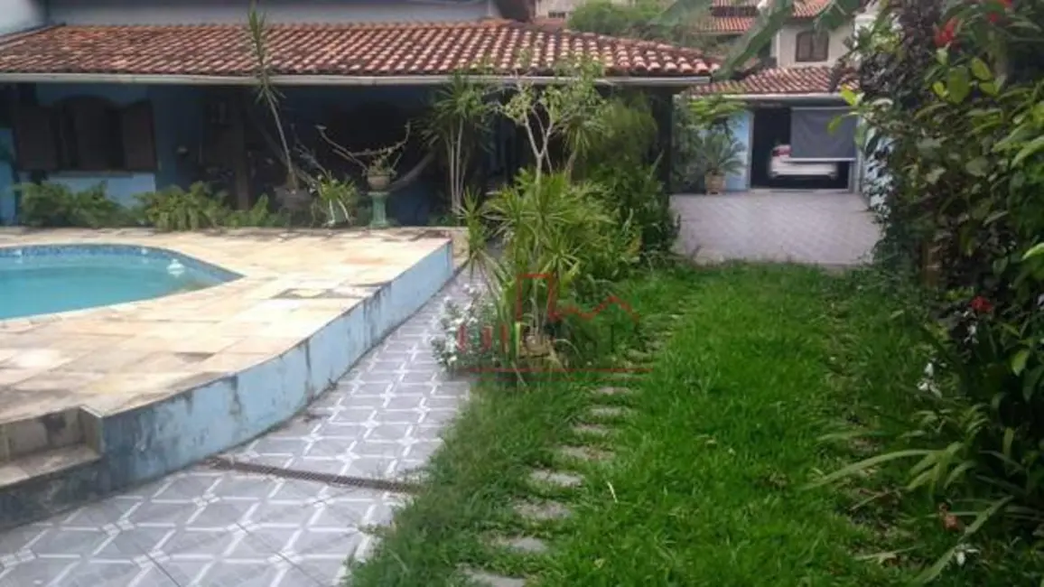 Foto 1 de Casa com 3 quartos à venda, 350m2 em Piratininga, Niteroi - RJ