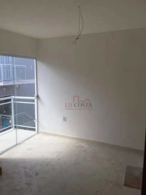 Foto 2 de Casa de Condomínio com 2 quartos à venda, 90m2 em Maria Paula, Sao Goncalo - RJ