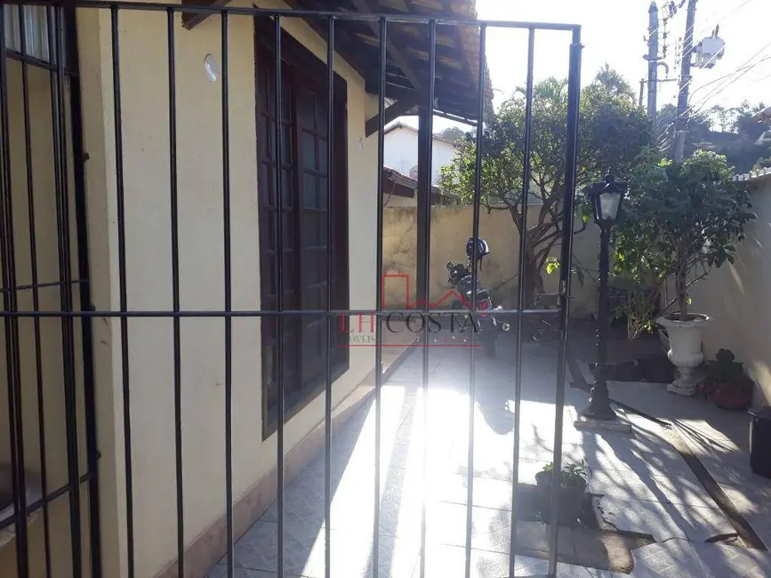 Foto 4 de Casa com 3 quartos à venda, 360m2 em Itaipu, Niteroi - RJ