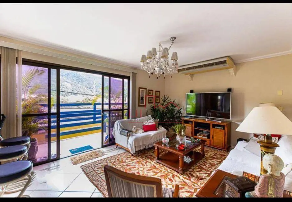 Foto 2 de Casa com 4 quartos à venda e para alugar, 600m2 em São Francisco, Niteroi - RJ