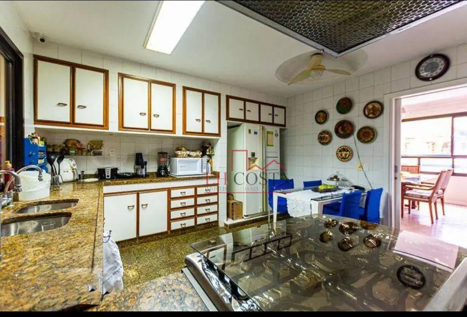 Casa com 4 quartos à venda e para alugar, 600m2 em São Francisco, Niteroi - RJ - imagem 8 Foto 8 de Casa com 4 quartos à venda e para alugar, 600m2 em São Francisco, Niteroi - RJ