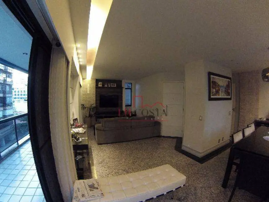 Apartamento com 4 quartos à venda, 180m2 em Niteroi - RJ - imagem 3 Foto 3 de Apartamento com 4 quartos à venda, 180m2 em Niteroi - RJ