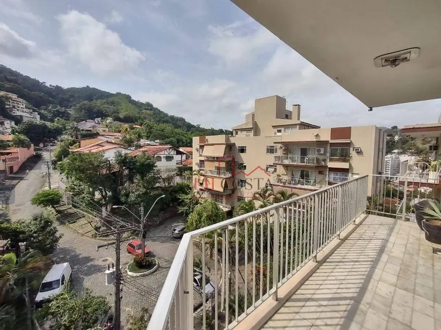 Foto 3 de Apartamento com 2 quartos à venda, 85m2 em Santa Rosa, Niteroi - RJ