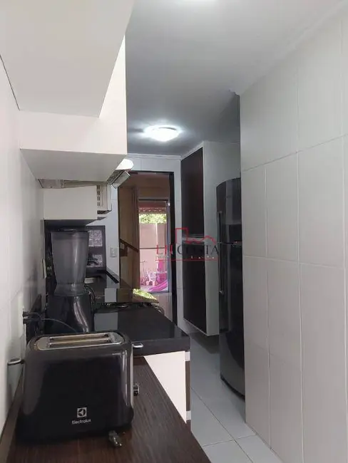 Casa de Condomínio com 2 quartos para alugar, 90m2 em Maria Paula, Niteroi - RJ - imagem 8 Foto 8 de Casa de Condomínio com 2 quartos para alugar, 90m2 em Maria Paula, Niteroi - RJ