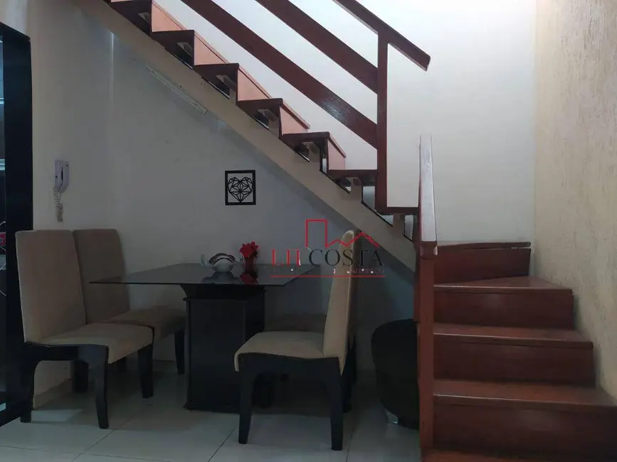 Casa de Condomínio com 2 quartos para alugar, 90m2 em Maria Paula, Niteroi - RJ - imagem 4 Foto 4 de Casa de Condomínio com 2 quartos para alugar, 90m2 em Maria Paula, Niteroi - RJ