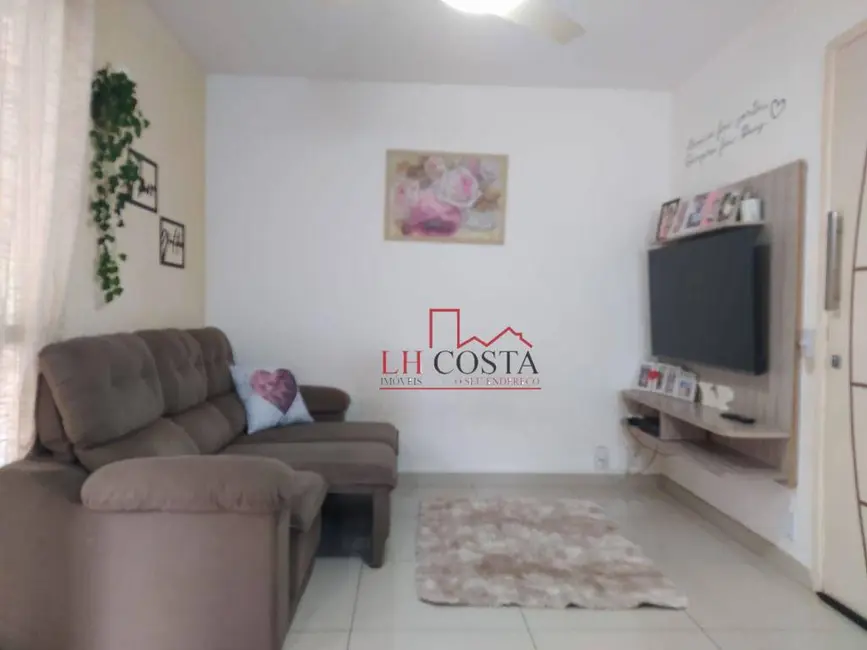 Foto 1 de Casa de Condomínio com 2 quartos para alugar, 90m2 em Maria Paula, Niteroi - RJ