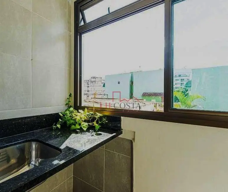 Apartamento com 2 quartos à venda, 90m2 em Charitas, Niteroi - RJ - imagem 8 Foto 8 de Apartamento com 2 quartos à venda, 90m2 em Charitas, Niteroi - RJ