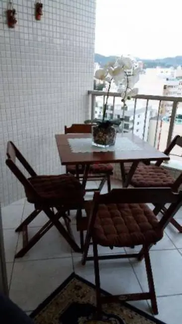 Foto 4 de Apartamento com 2 quartos à venda, 98m2 em Icaraí, Niteroi - RJ