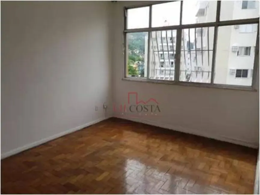 Apartamento com 2 quartos à venda, 70m2 em Santa Rosa, Niteroi - RJ - imagem 4 Foto 4 de Apartamento com 2 quartos à venda, 70m2 em Santa Rosa, Niteroi - RJ