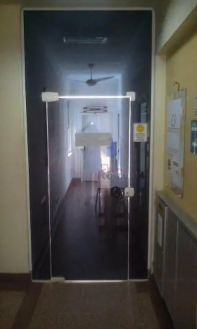 Sala Comercial à venda, 33m2 em Centro, Niteroi - RJ - imagem 4 Foto 4 de Sala Comercial à venda, 33m2 em Centro, Niteroi - RJ