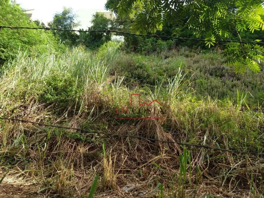 Foto 4 de Terreno / Lote à venda, 450m2 em Piratininga, Niteroi - RJ