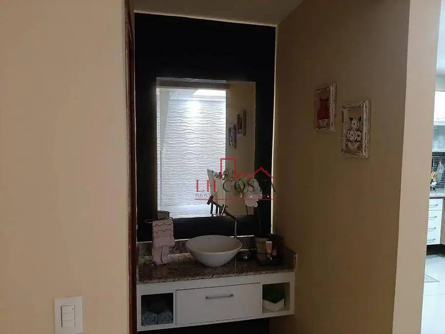 Foto 5 de Casa de Condomínio com 3 quartos à venda, 384m2 em Rio do Ouro, Niteroi - RJ