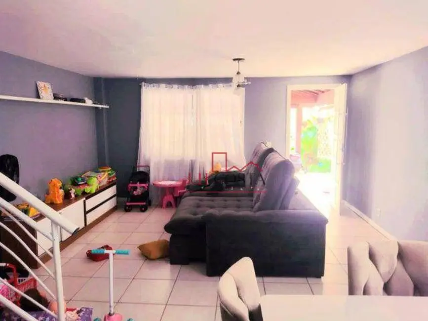 Foto 1 de Casa com 4 quartos à venda, 152m2 em Serra Grande, Niteroi - RJ