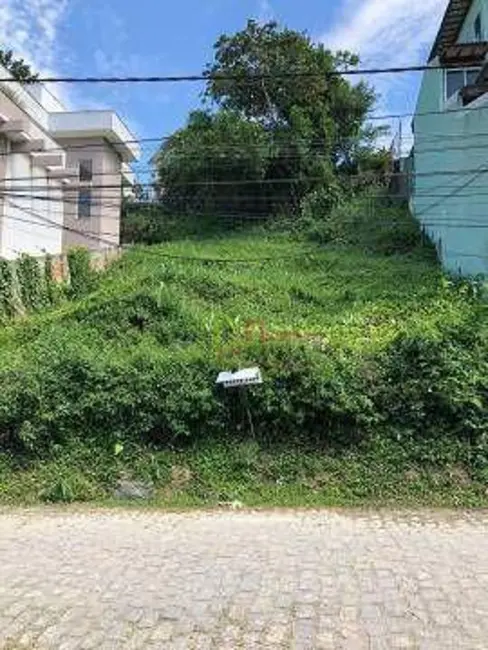 Foto 2 de Terreno / Lote à venda, 360m2 em Camboinhas, Niteroi - RJ