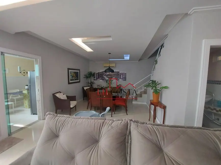 Casa de Condomínio com 6 quartos à venda, 350m2 em Maria Paula, Niteroi - RJ - imagem 4 Foto 4 de Casa de Condomínio com 6 quartos à venda, 350m2 em Maria Paula, Niteroi - RJ