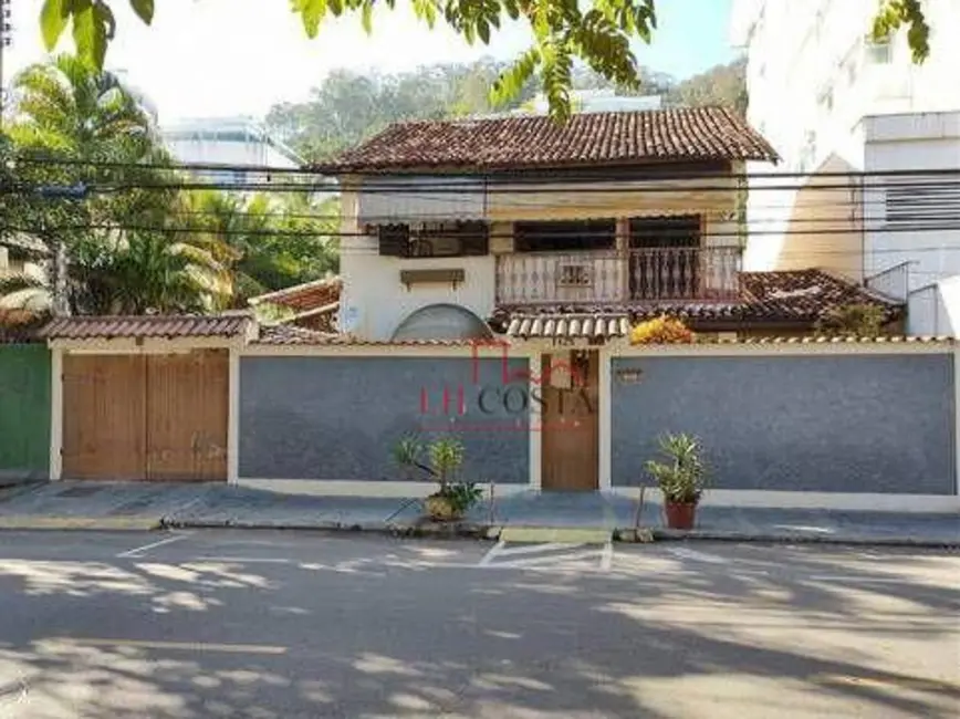 Foto 3 de Casa com 5 quartos à venda, 300m2 em São Francisco, Niteroi - RJ