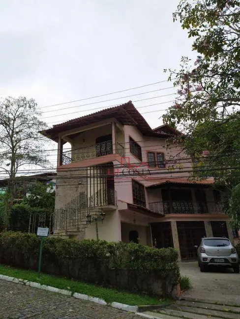 Foto 1 de Casa de Condomínio com 6 quartos à venda, 1200m2 em Sapê, Niteroi - RJ
