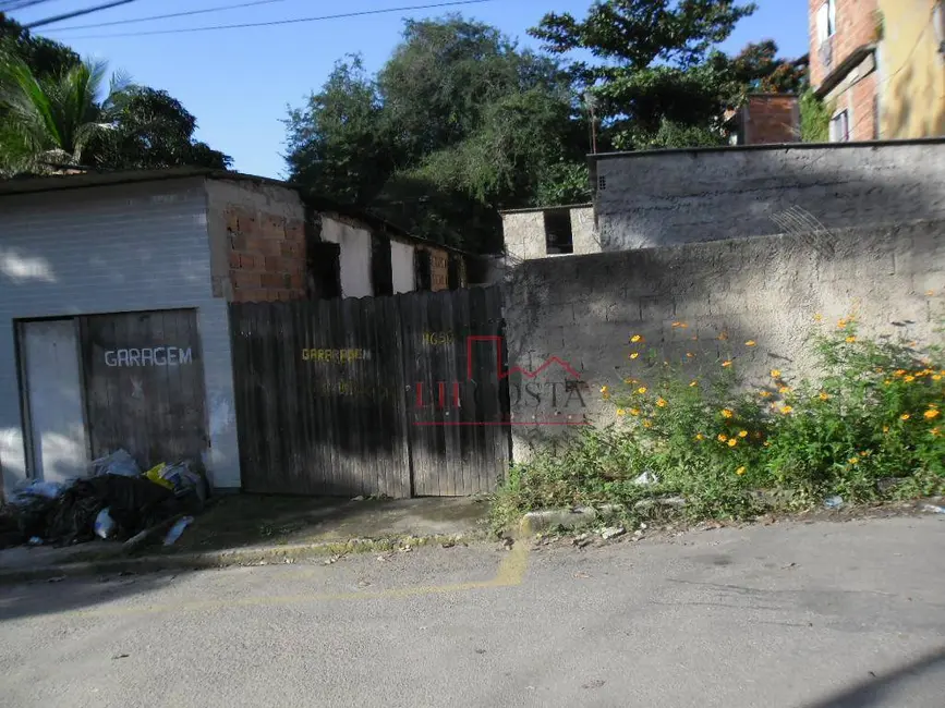 Casa com 3 quartos à venda, 2000m2 em Rio do Ouro, Sao Goncalo - RJ - imagem 2 Foto 2 de Casa com 3 quartos à venda, 2000m2 em Rio do Ouro, Sao Goncalo - RJ