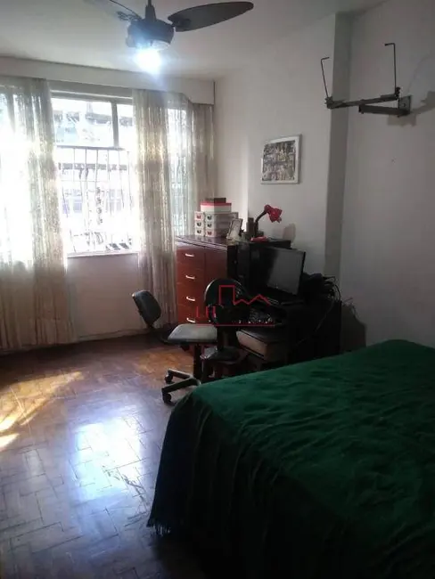 Apartamento com 4 quartos à venda, 127m2 em Icaraí, Niteroi - RJ - imagem 6 Foto 6 de Apartamento com 4 quartos à venda, 127m2 em Icaraí, Niteroi - RJ