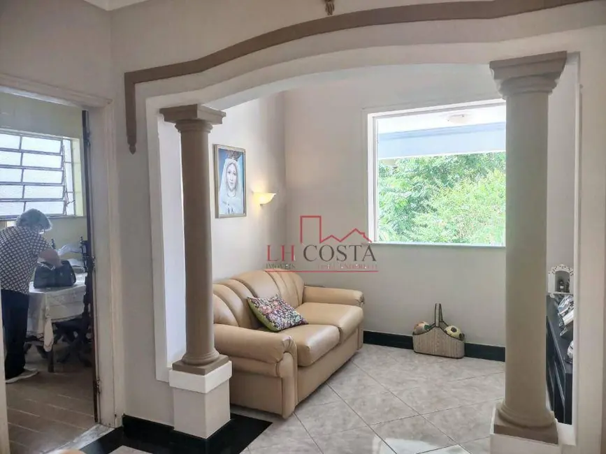 Casa com 4 quartos à venda, 814m2 em Santa Rosa, Niteroi - RJ - imagem 6 Foto 6 de Casa com 4 quartos à venda, 814m2 em Santa Rosa, Niteroi - RJ