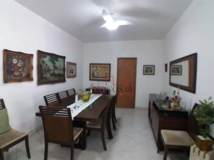 Foto 5 de Apartamento com 4 quartos à venda, 222m2 em Icaraí, Niteroi - RJ