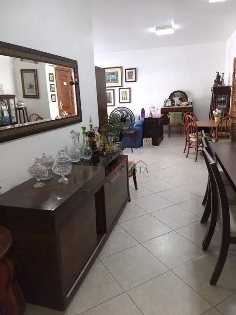 Foto 8 de Apartamento com 4 quartos à venda, 222m2 em Icaraí, Niteroi - RJ