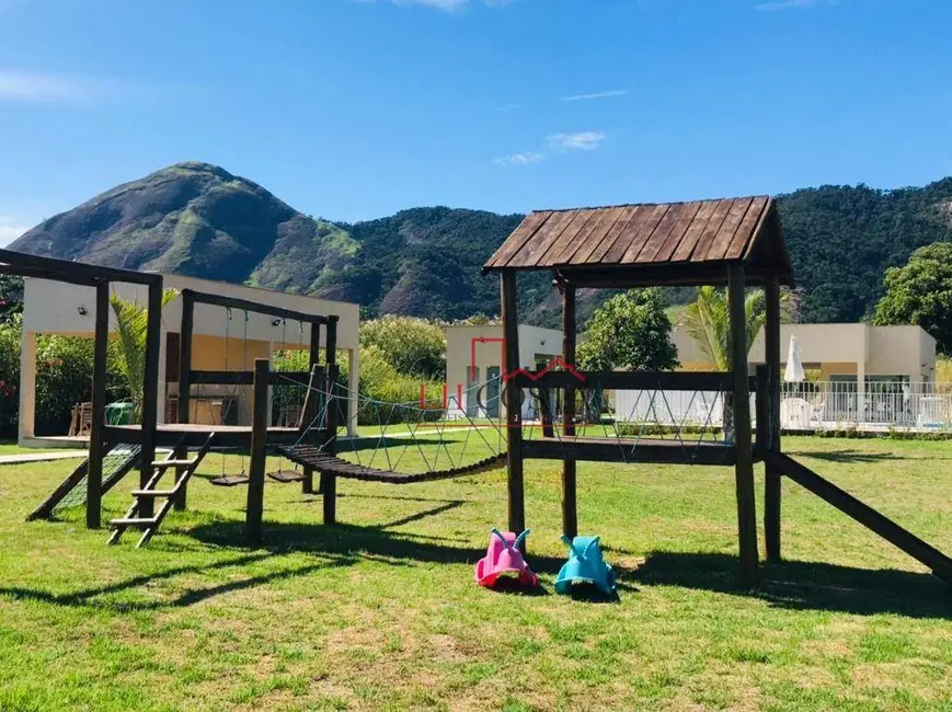 Foto 1 de Terreno / Lote à venda, 408m2 em Ubatiba, Marica - RJ
