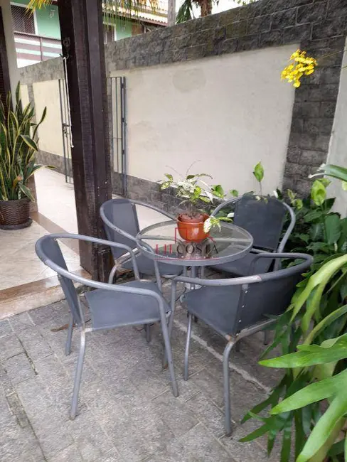 Foto 5 de Casa com 6 quartos à venda, 360m2 em Piratininga, Niteroi - RJ