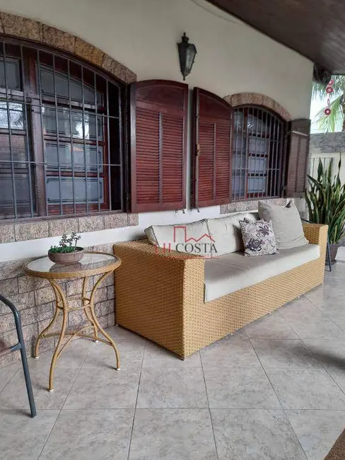 Foto 4 de Casa com 6 quartos à venda, 360m2 em Piratininga, Niteroi - RJ