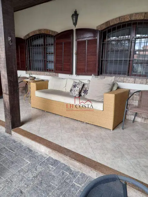 Foto 3 de Casa com 6 quartos à venda, 360m2 em Piratininga, Niteroi - RJ