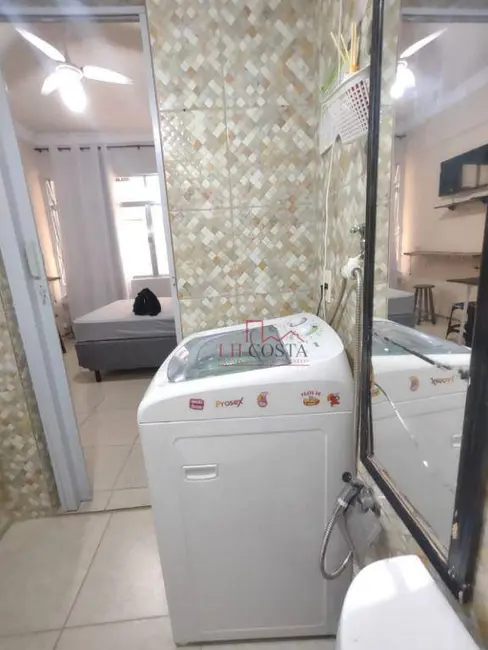 Kitnet com 1 quarto à venda, 26m2 em Centro, Niteroi - RJ - imagem 7 Foto 7 de Kitnet com 1 quarto à venda, 26m2 em Centro, Niteroi - RJ