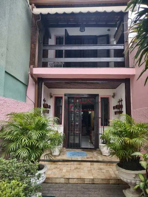 Foto 2 de Casa com 3 quartos à venda, 150m2 em Icaraí, Niteroi - RJ