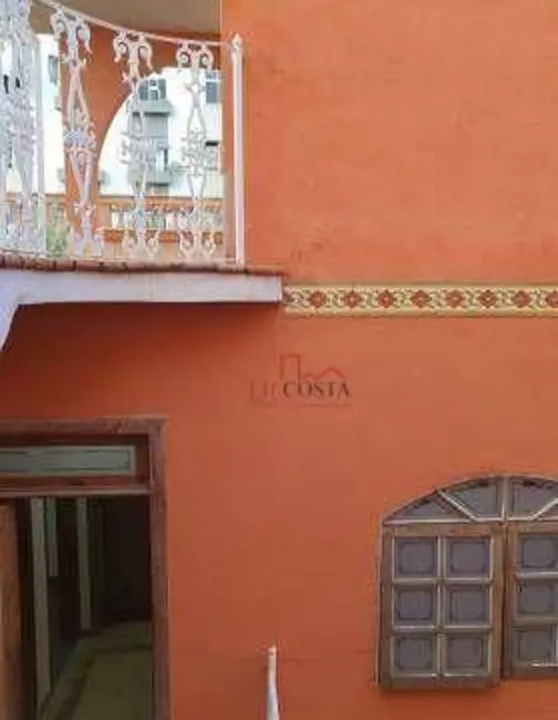 Casa com 4 quartos à venda, 240m2 em Ingá, Niteroi - RJ - imagem 2 Foto 2 de Casa com 4 quartos à venda, 240m2 em Ingá, Niteroi - RJ