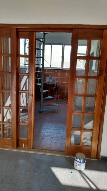 Foto 3 de Casa com 5 quartos à venda, 200m2 em Barro Vermelho, Sao Goncalo - RJ