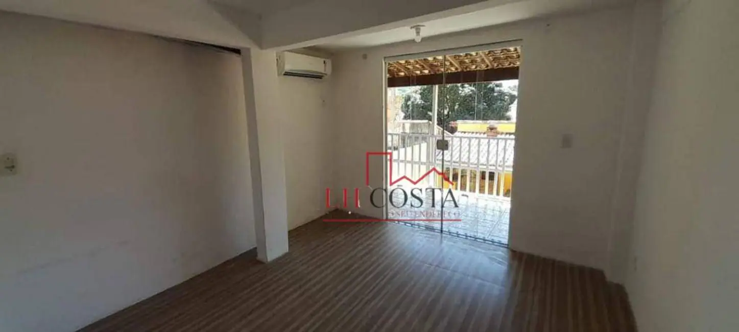 Foto 4 de Casa com 6 quartos à venda, 580m2 em Araçatiba, Marica - RJ