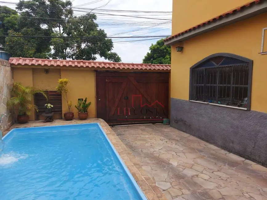 Casa com 3 quartos à venda, 300m2 em Porto Novo, Sao Goncalo - RJ - imagem 8 Foto 8 de Casa com 3 quartos à venda, 300m2 em Porto Novo, Sao Goncalo - RJ