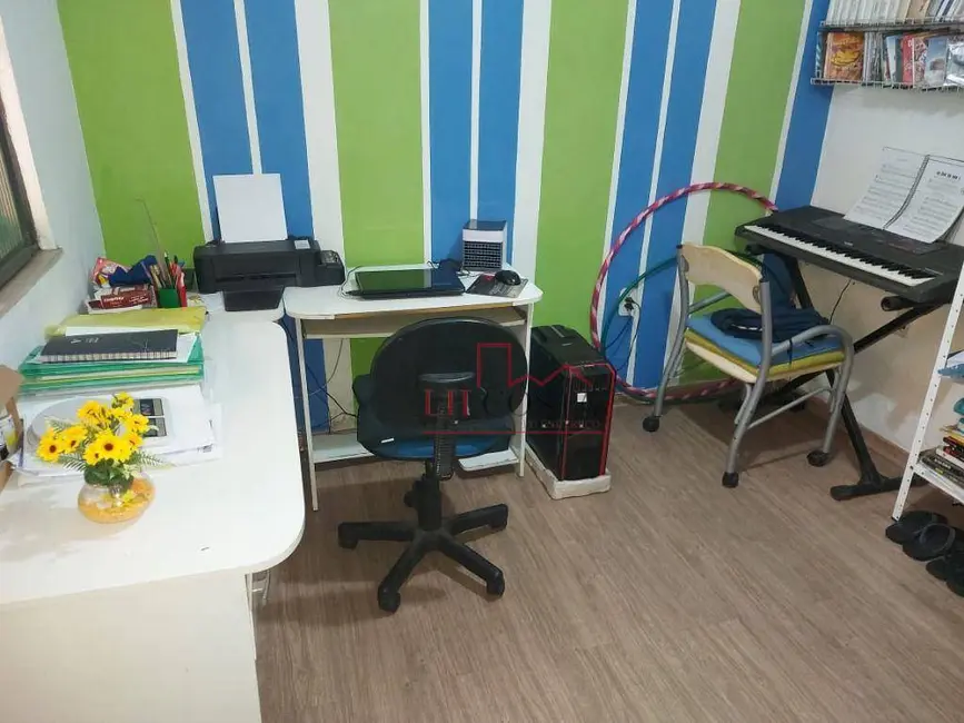 Casa com 3 quartos à venda, 300m2 em Porto Novo, Sao Goncalo - RJ - imagem 7 Foto 7 de Casa com 3 quartos à venda, 300m2 em Porto Novo, Sao Goncalo - RJ