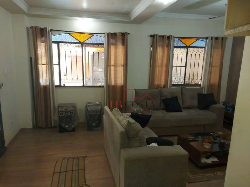 Casa com 3 quartos à venda, 300m2 em Porto Novo, Sao Goncalo - RJ - imagem 9 Foto 9 de Casa com 3 quartos à venda, 300m2 em Porto Novo, Sao Goncalo - RJ