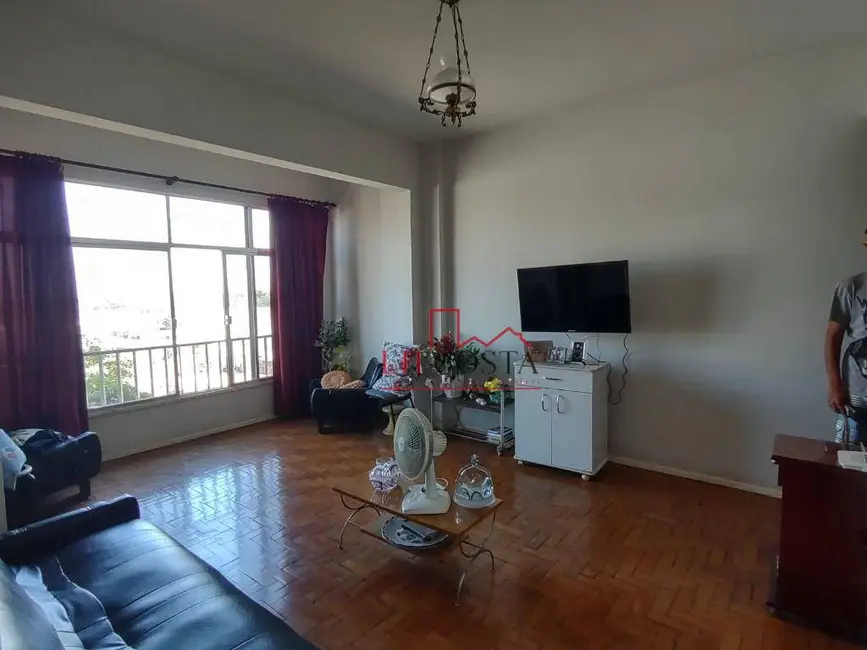 Foto 3 de Apartamento com 2 quartos à venda, 90m2 em Centro, Niteroi - RJ