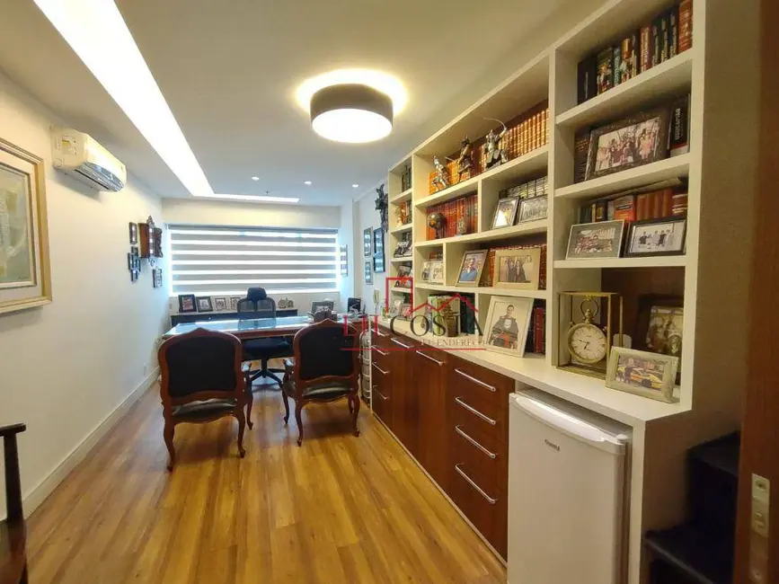 Sala Comercial à venda, 28m2 em Centro, Niteroi - RJ - imagem 6 Foto 6 de Sala Comercial à venda, 28m2 em Centro, Niteroi - RJ