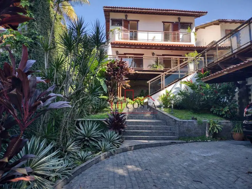Foto 1 de Casa com 4 quartos à venda, 400m2 em São Francisco, Niteroi - RJ