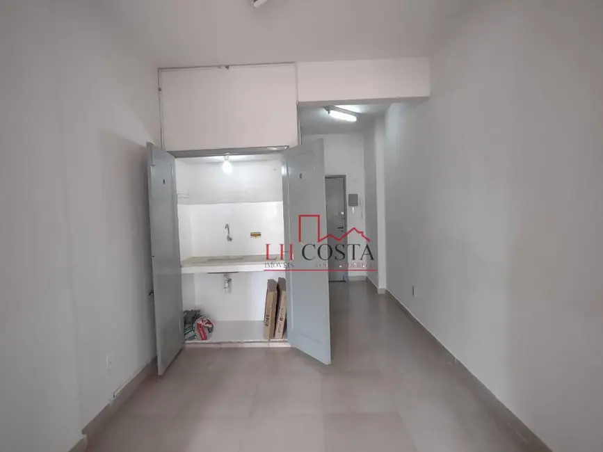 Kitnet com 1 quarto à venda, 30m2 em Centro, Niteroi - RJ - imagem 9 Foto 9 de Kitnet com 1 quarto à venda, 30m2 em Centro, Niteroi - RJ