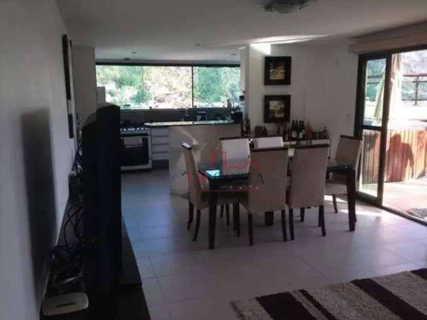 Foto 2 de Cobertura com 3 quartos à venda, 140m2 em São Francisco, Niteroi - RJ
