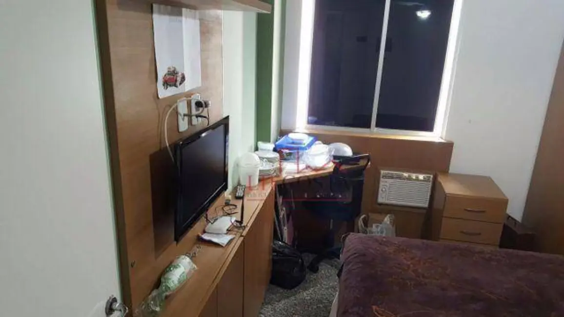 Cobertura com 4 quartos à venda, 220m2 em Icaraí, Niteroi - RJ - imagem 6 Foto 6 de Cobertura com 4 quartos à venda, 220m2 em Icaraí, Niteroi - RJ