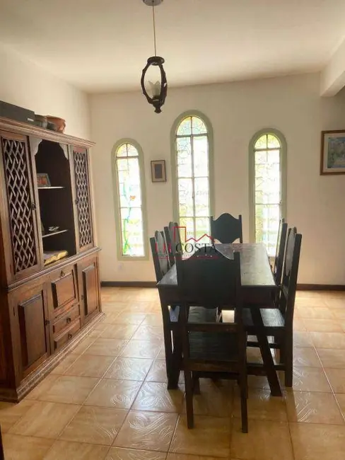 Foto 8 de Casa com 3 quartos à venda, 360m2 em Piratininga, Niteroi - RJ