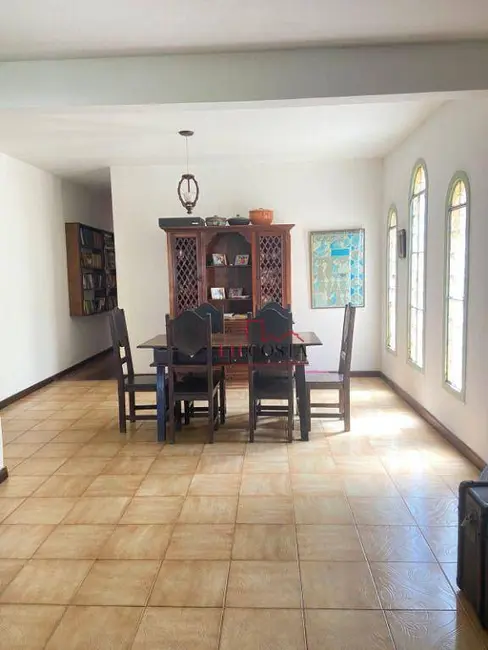 Foto 9 de Casa com 3 quartos à venda, 360m2 em Piratininga, Niteroi - RJ