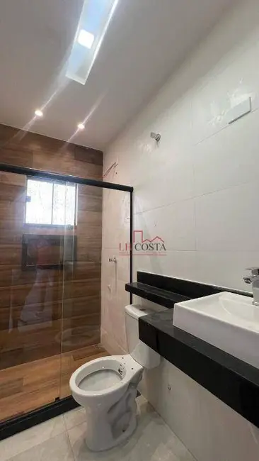 Foto 6 de Casa com 3 quartos à venda, 240m2 em Jardim Atlântico Leste (Itaipuaçu), Marica - RJ