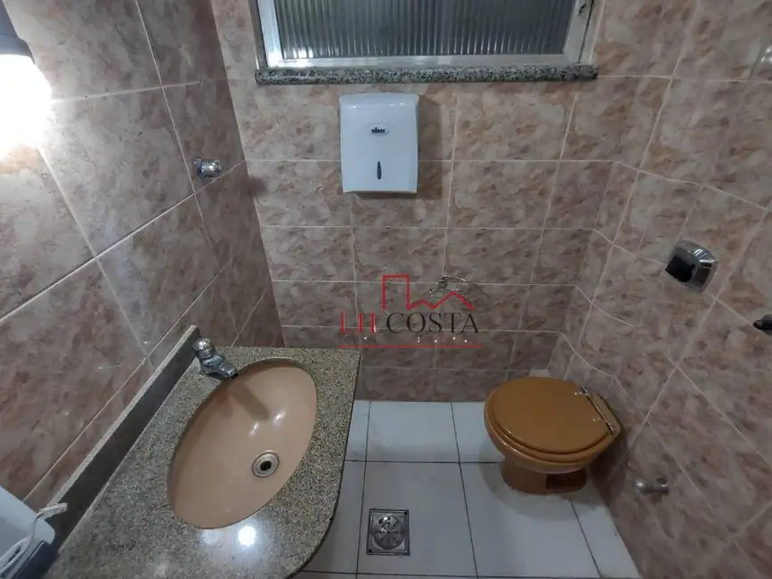 Kitnet com 1 quarto à venda, 27m2 em Centro, Niteroi - RJ - imagem 7 Foto 7 de Kitnet com 1 quarto à venda, 27m2 em Centro, Niteroi - RJ