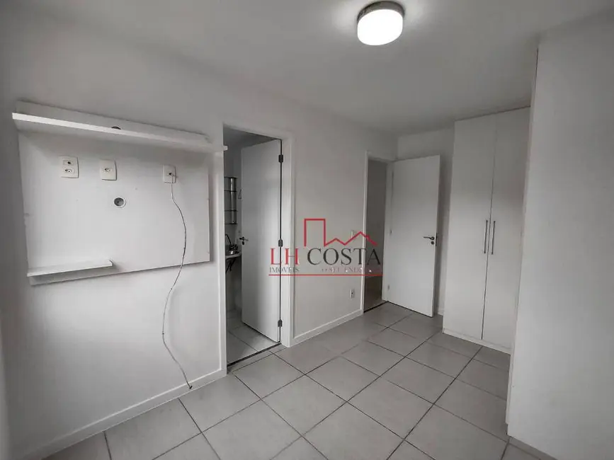 Foto 9 de Apartamento com 3 quartos à venda, 70m2 em Maria Paula, Sao Goncalo - RJ